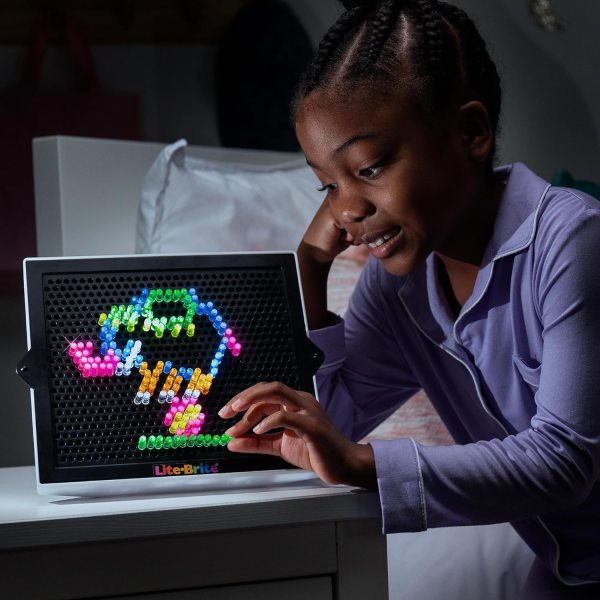 Lite-Brite Classic – Retro Light-Up Creativity Toy for Kids (Ages 4+) - Image 3